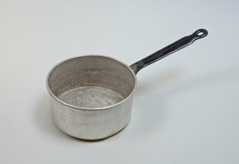 Alu-Topf mit Stiel ohne Deckel
