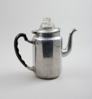 Aluminiumkaffeekanne mit Filtereinsatz